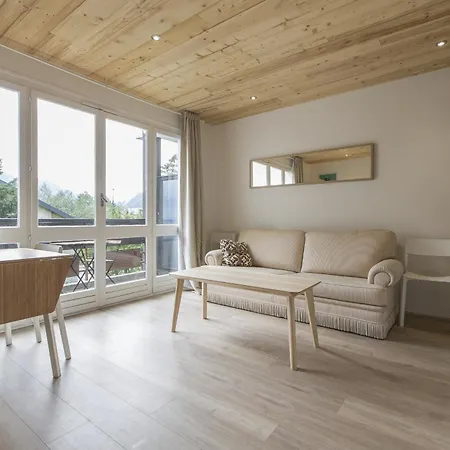 Aparthotel Les Periades - *