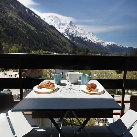 Aparthotel Les Periades - *